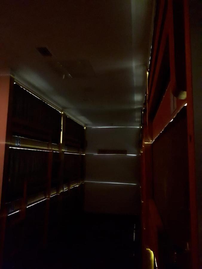Hostel Railway Ljubljana Ngoại thất bức ảnh